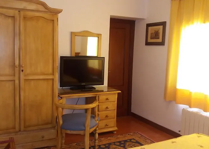 Don Paco Pensión 2*